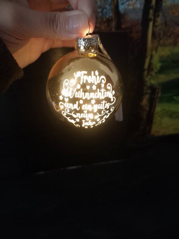 Personalisierte Weihnachtskugel