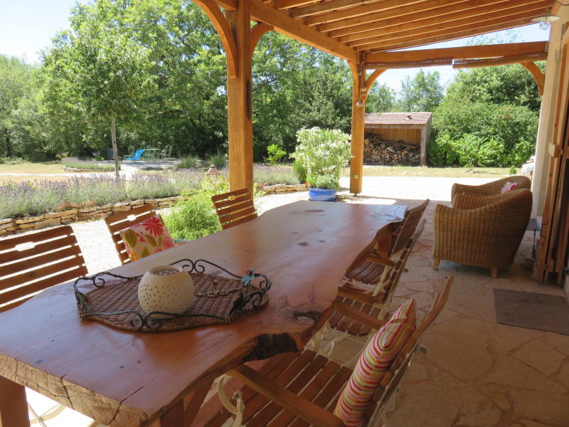 Terras vakantiehuis met prive zwembad