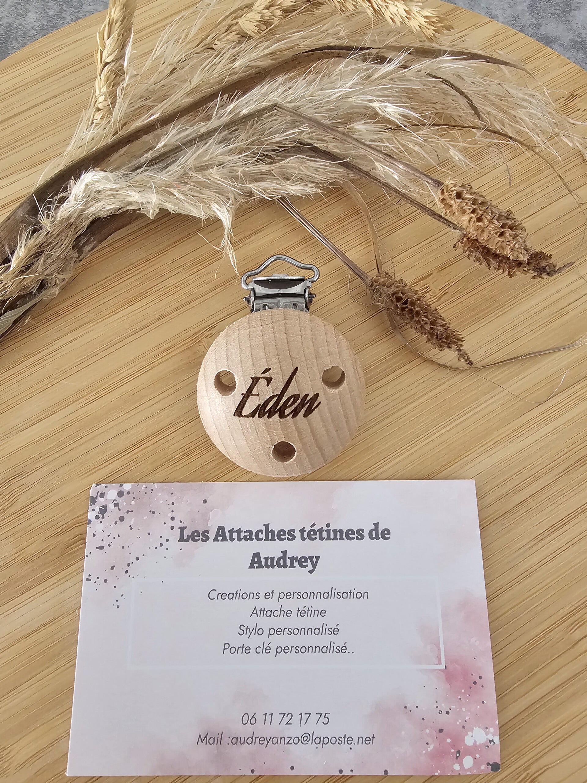 Attache tétine a personnalisé +Clip en bois gravure