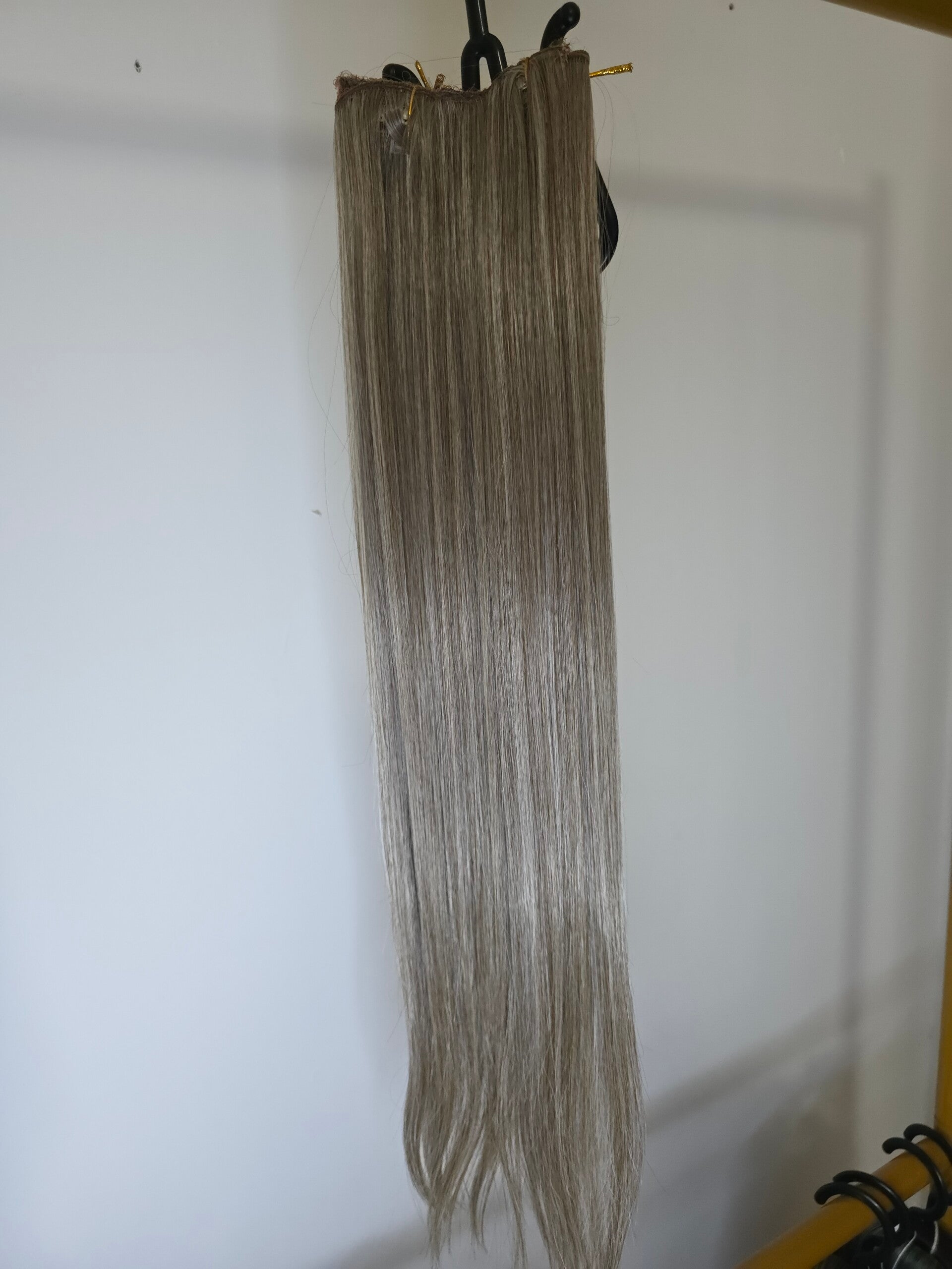 Clip-in hair,7pcs,60cm,#ASH BLOND💛