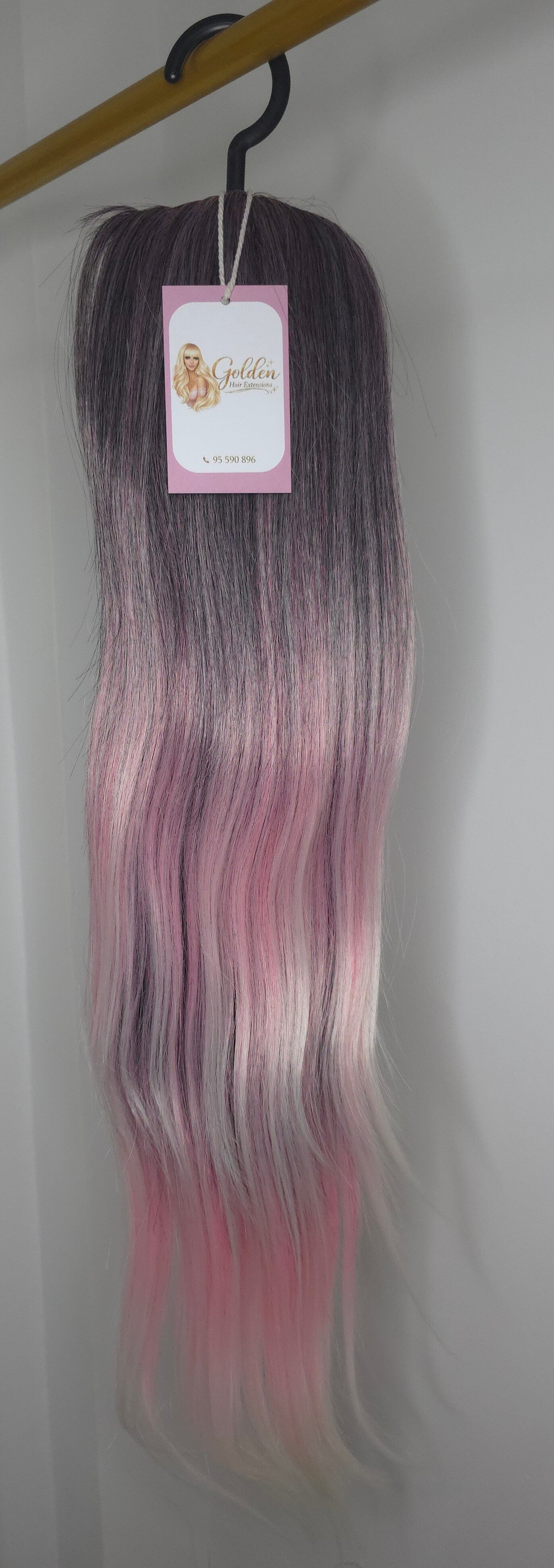 Ponytails straight #Ombre Pink ,72 cm