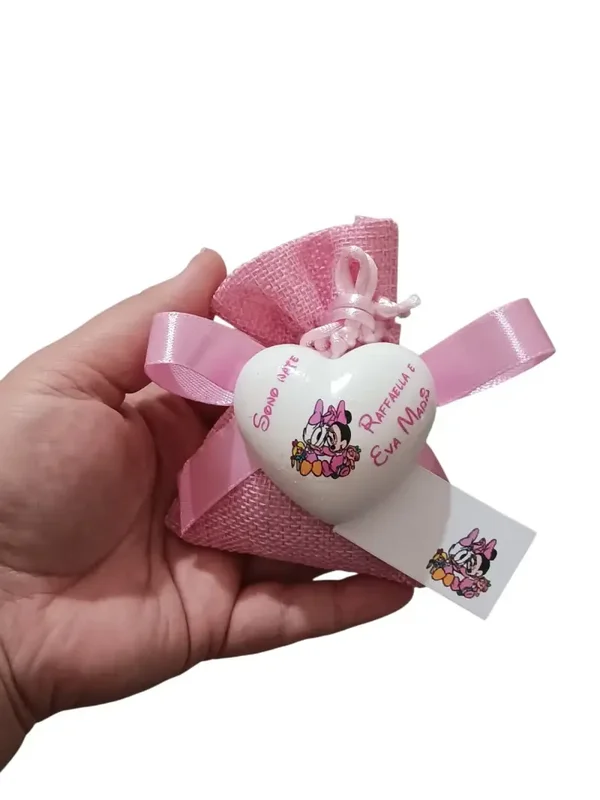 Bomboniera nascita bimbe gemelle minnie paperina calamita magnete cuore compleanno segnaposto battesimo