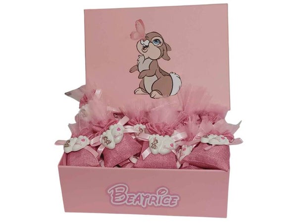 25 PEZZI BOMBONIERA SACCHETTO BAMBI TAMBURINO MISS BUNNY BIMBA NASCITA CALAMITA PIEDINI MAGNETE  SCATOLA VASSOIO PORTA BOMBONIERE