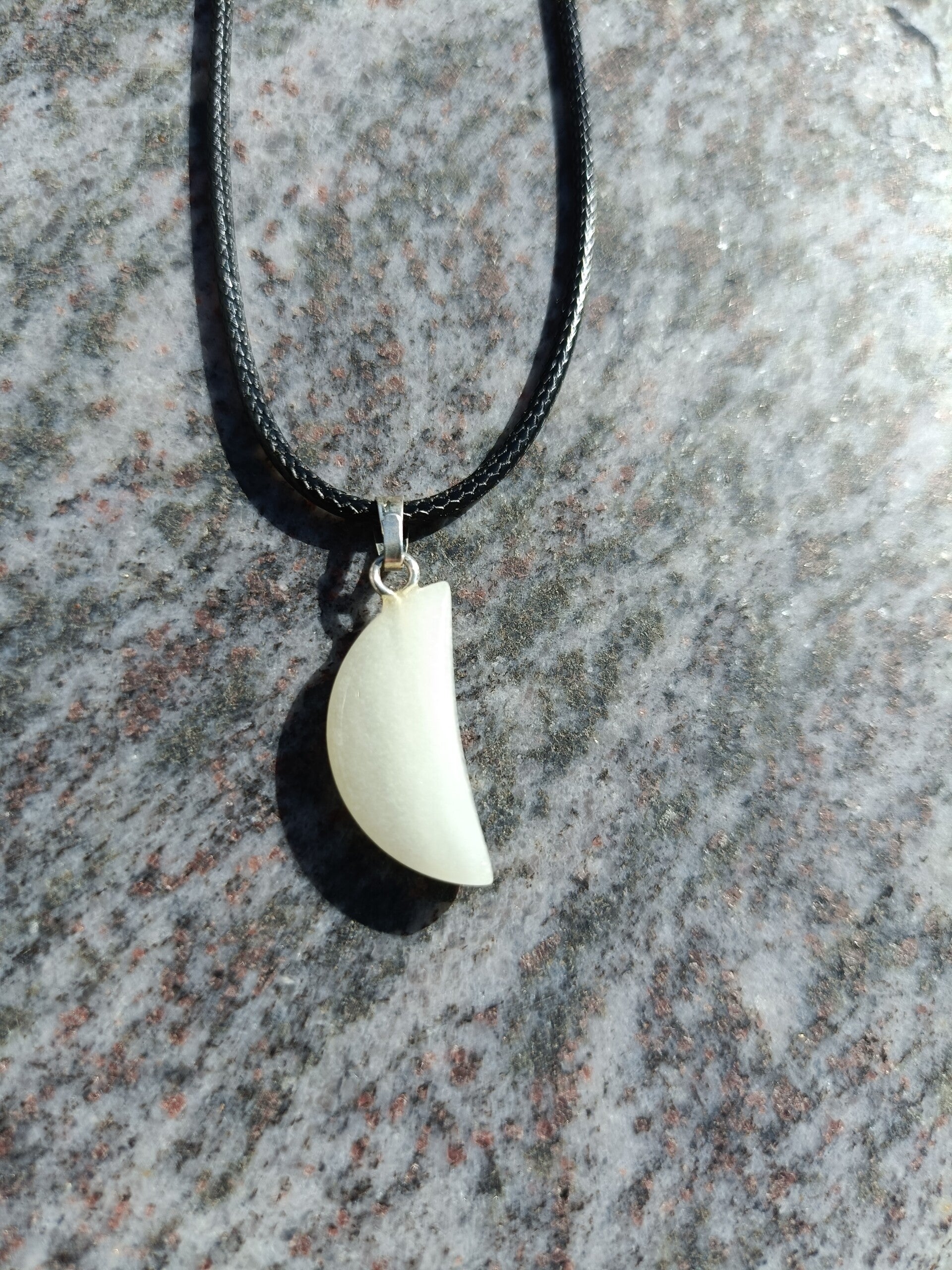 Necklace with Moon gemstone - Amazonite