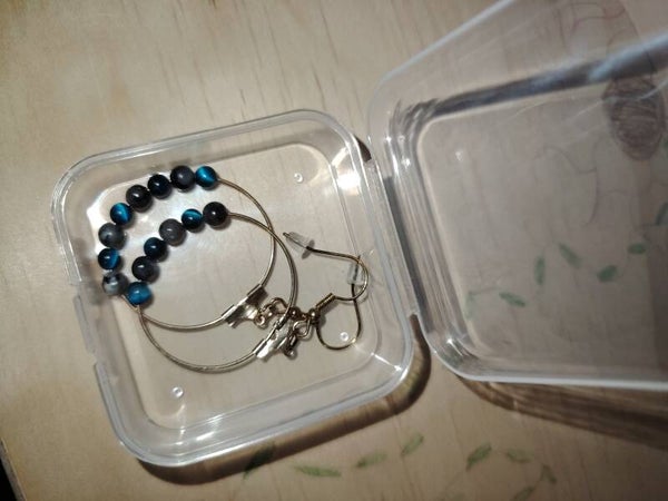 Bijoux - boucles d'oreilles - oeil du tigre bleu/labradorite