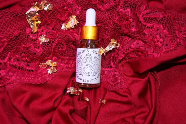 Goddess Kitty Oil (small)
