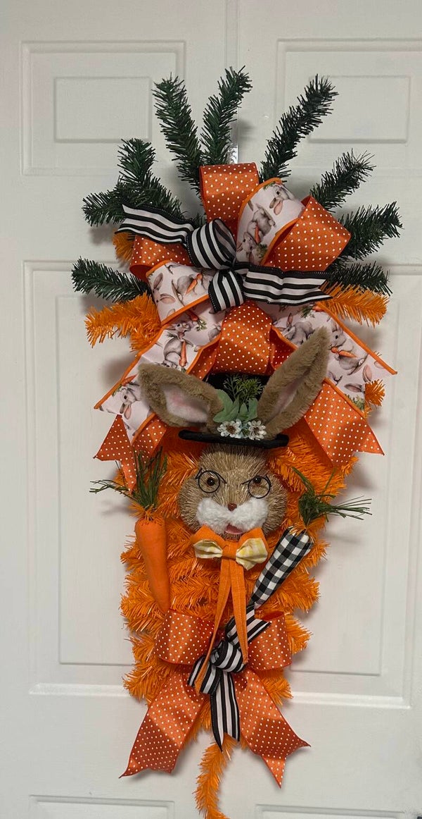 Large 36” Easter  Carrot Swag