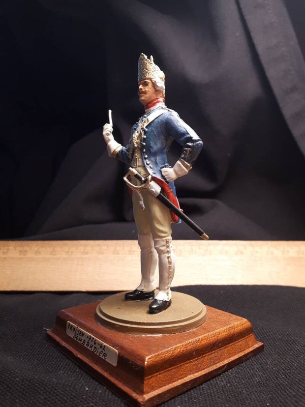 Prussia 90mm scale 1756-1762 Bombardier