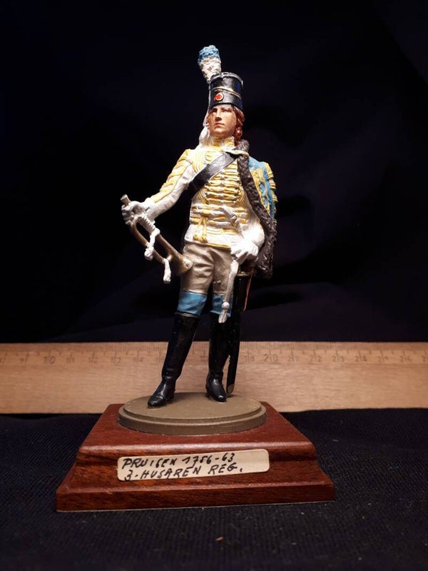 Prussia 90mm scale 1756-1763 2reg Husaren