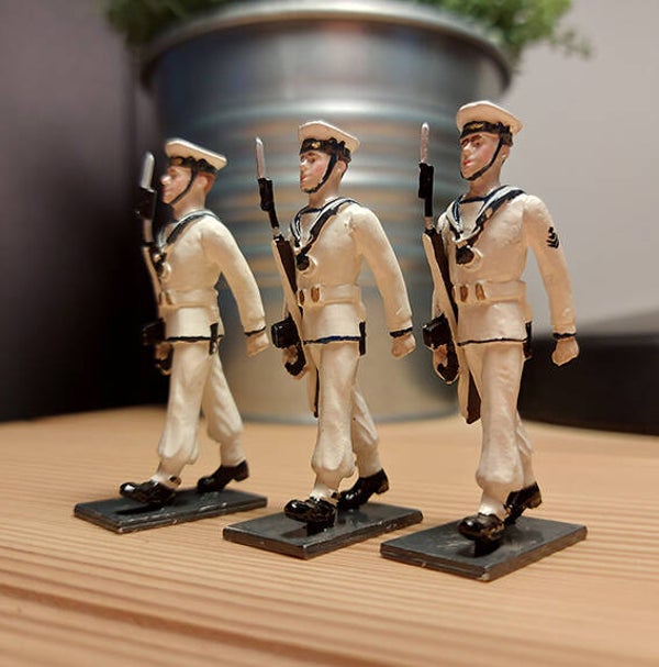Royal Navy 54mm, sailor figures marching