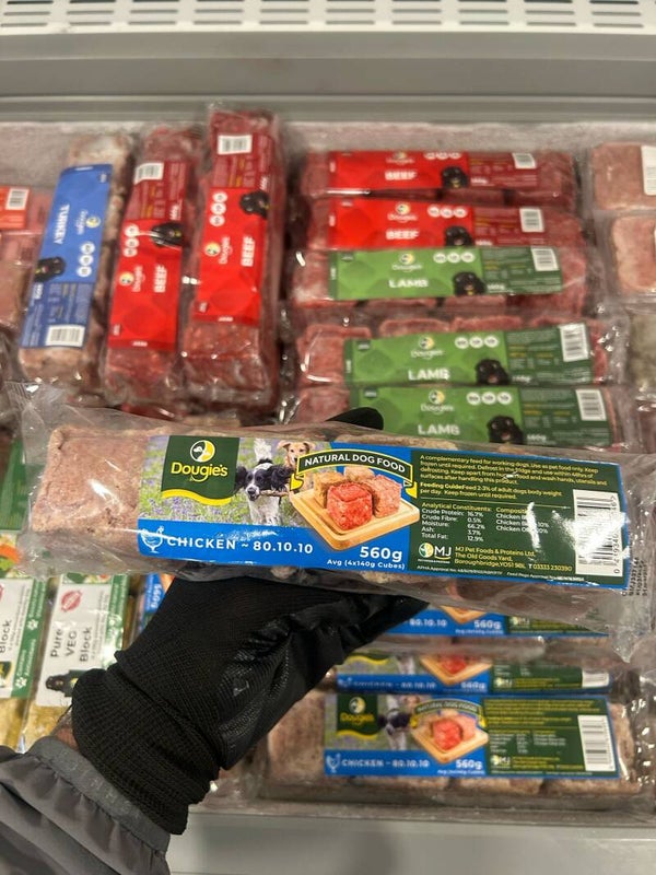 Dougie’s Chicken 80/10/10 560g (4x 140g blocks)