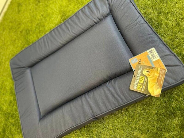 Water Resistant Dog Bed Blue Medium
