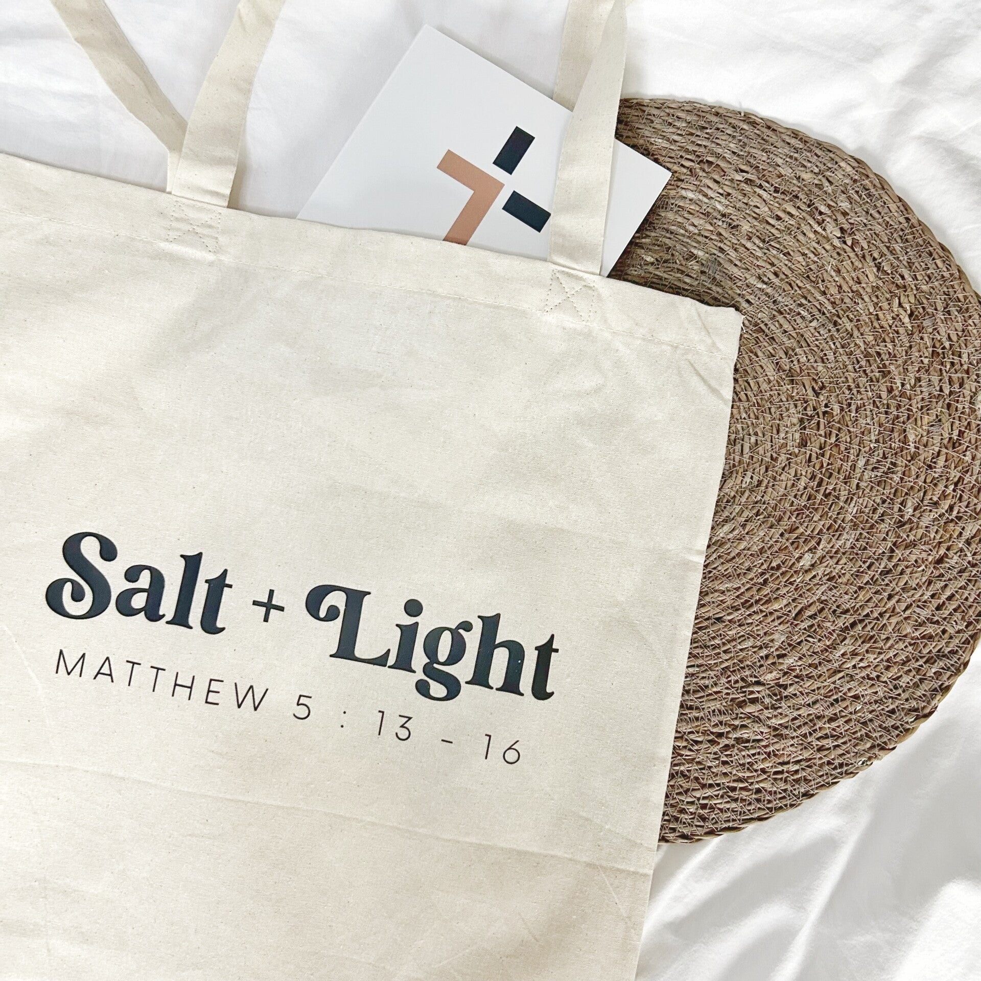 Worthy and Beloved linnen tas Salt + Light