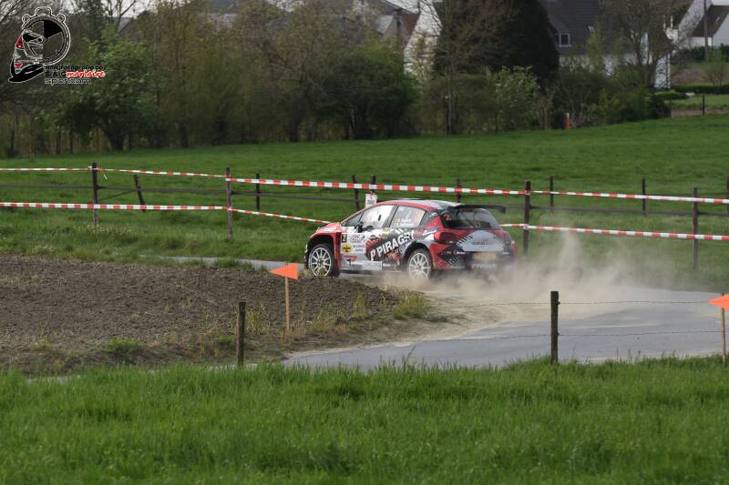dsc_4978-standard-uak2g1.jpg