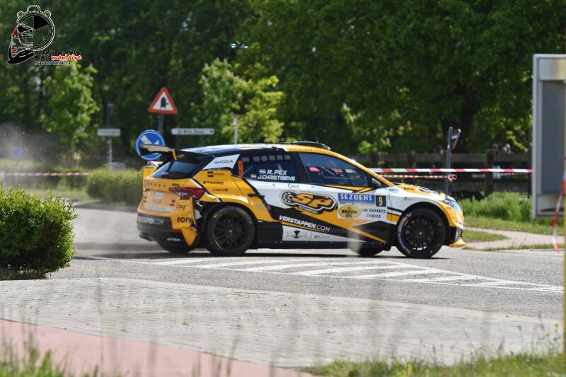 dsc_6125-standard.jpg