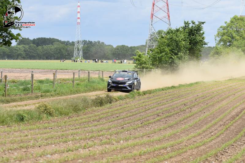 dsc_6361-standard.jpg