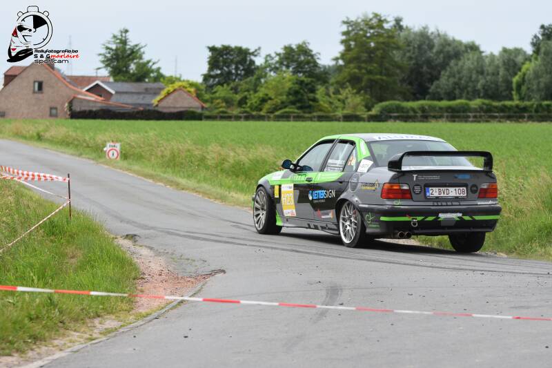 dsc_7059-standard-bmqk4p.jpg
