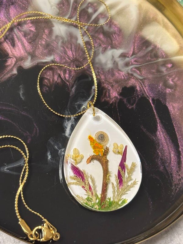 Waldschmuck Amulett - Kette mit echten Pflanzen - Naturschmuck Unikat