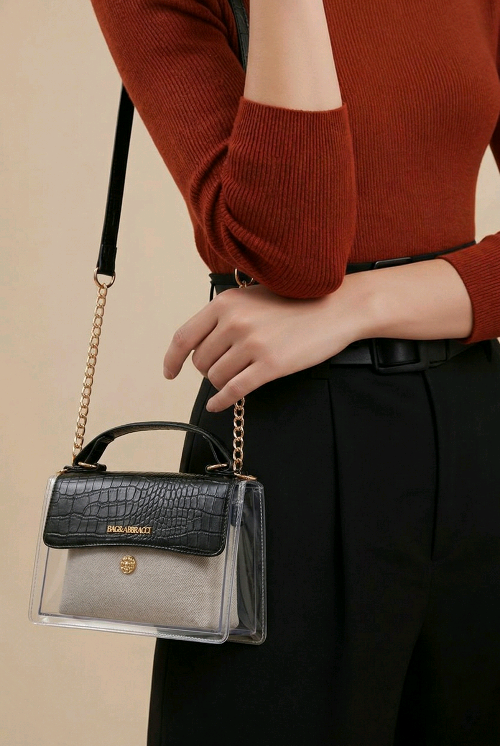 handtas met zwarte krokodillenstructuur flap .in kleur zwart en wit bij bestelling kleur vermelden