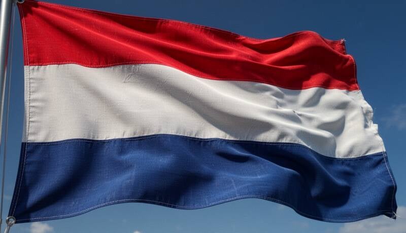 nederlandse-vlag-dutch-flag-red-white-blue-rood-wit-blauw42imagejpg-standard.jpg