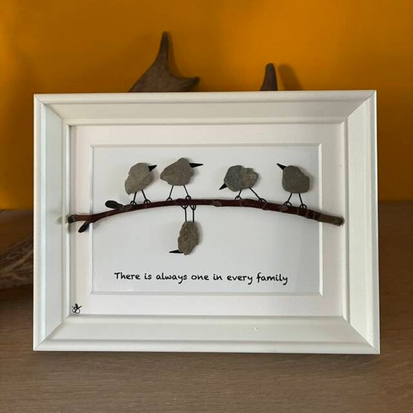 Schilderijtje 3D. There is always one in every family. 16 x 21 cm of 27 x 21 cm.