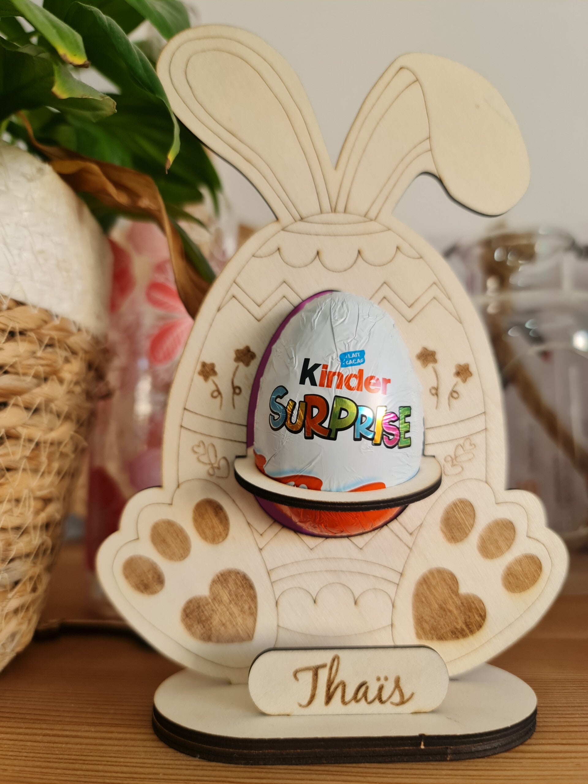 Support pour œufs en chocolat