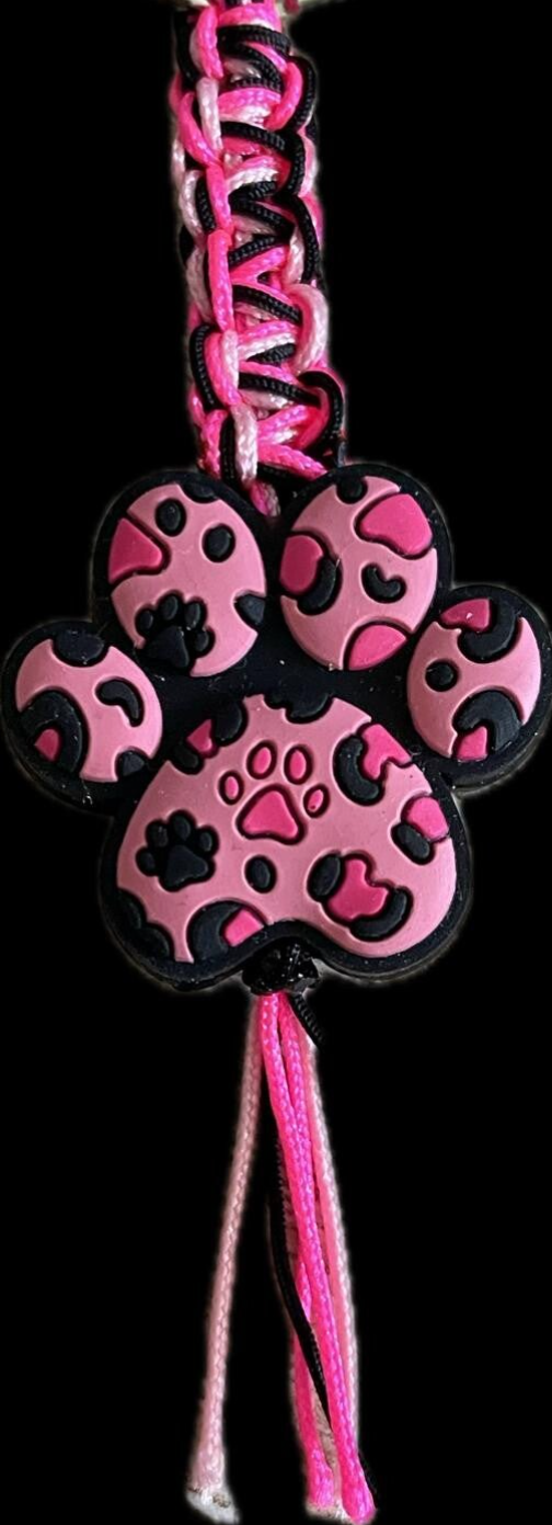 Pfote Leopard verschiede Farben