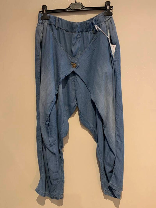 Jeans gekruist