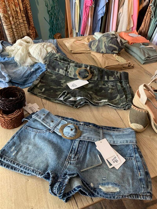 Short camouflage