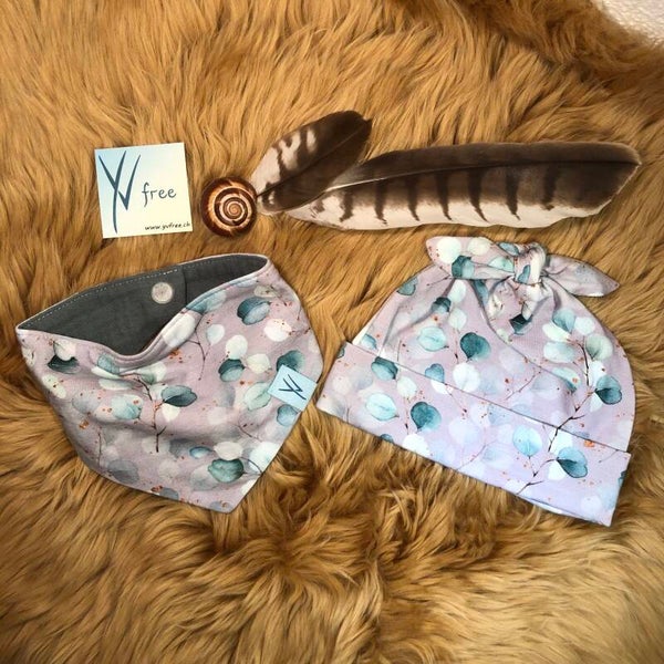 Sabberlatz und Mütze Eukalyptus klein grau