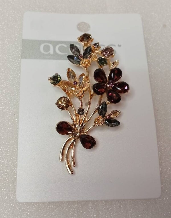 Broche