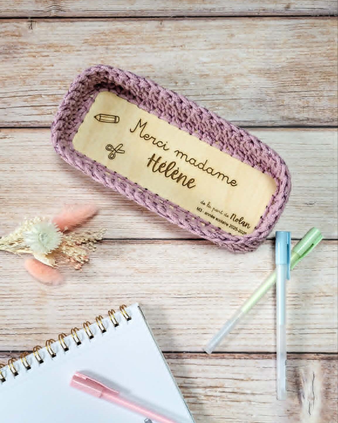 Plumier ouvert - Merci Madame (personnalisé)