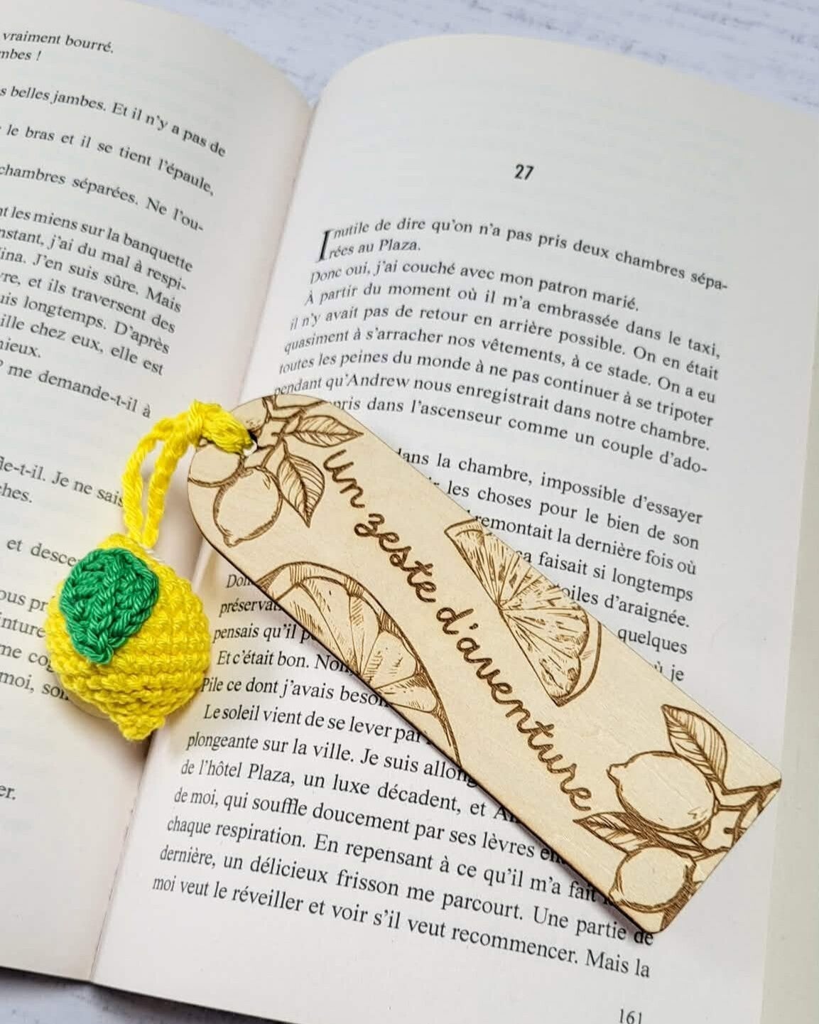Marque-page crochet - zeste d'aventure