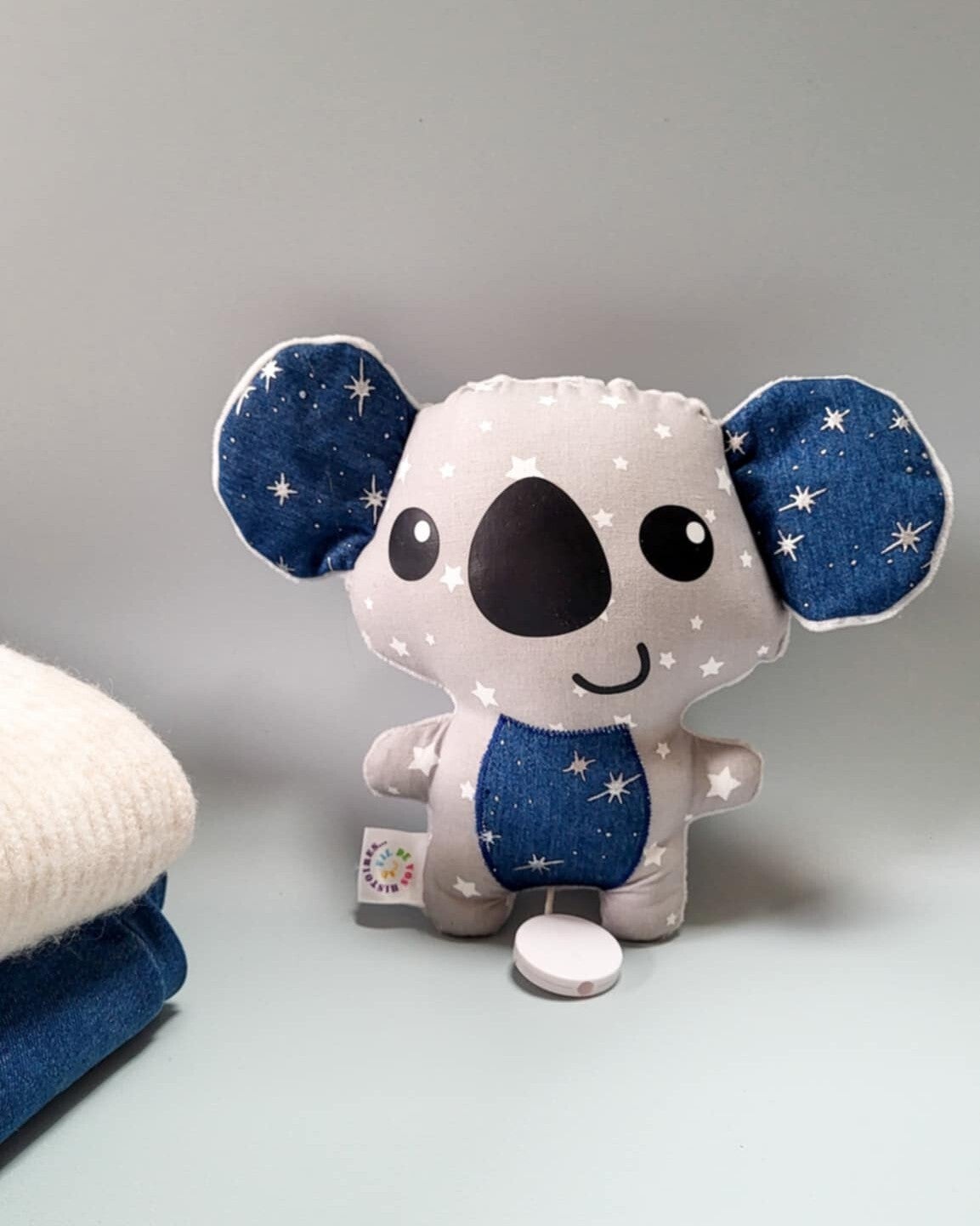 Doudou koala - Jeans étoiles