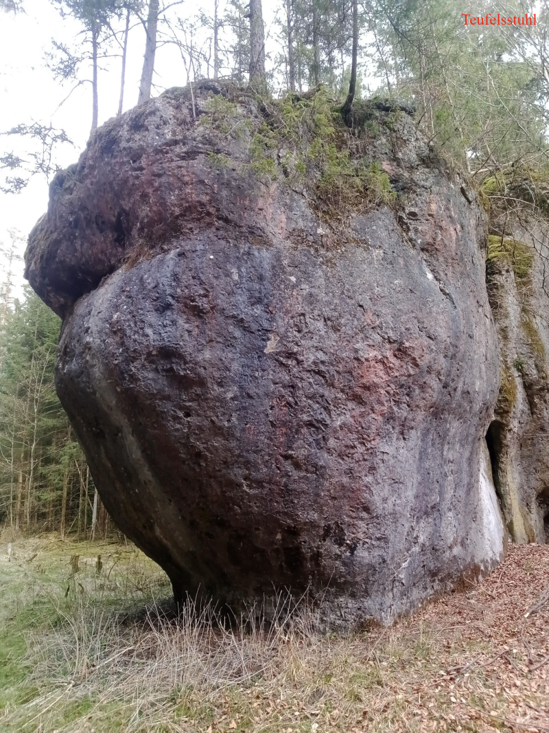 Teufelsstuhl im Veldensteiner