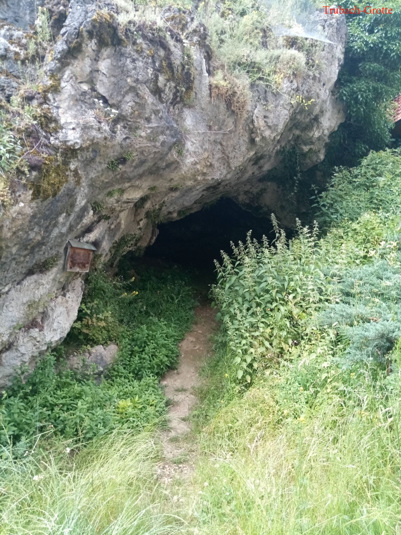 Grotte an der Trubachquelle