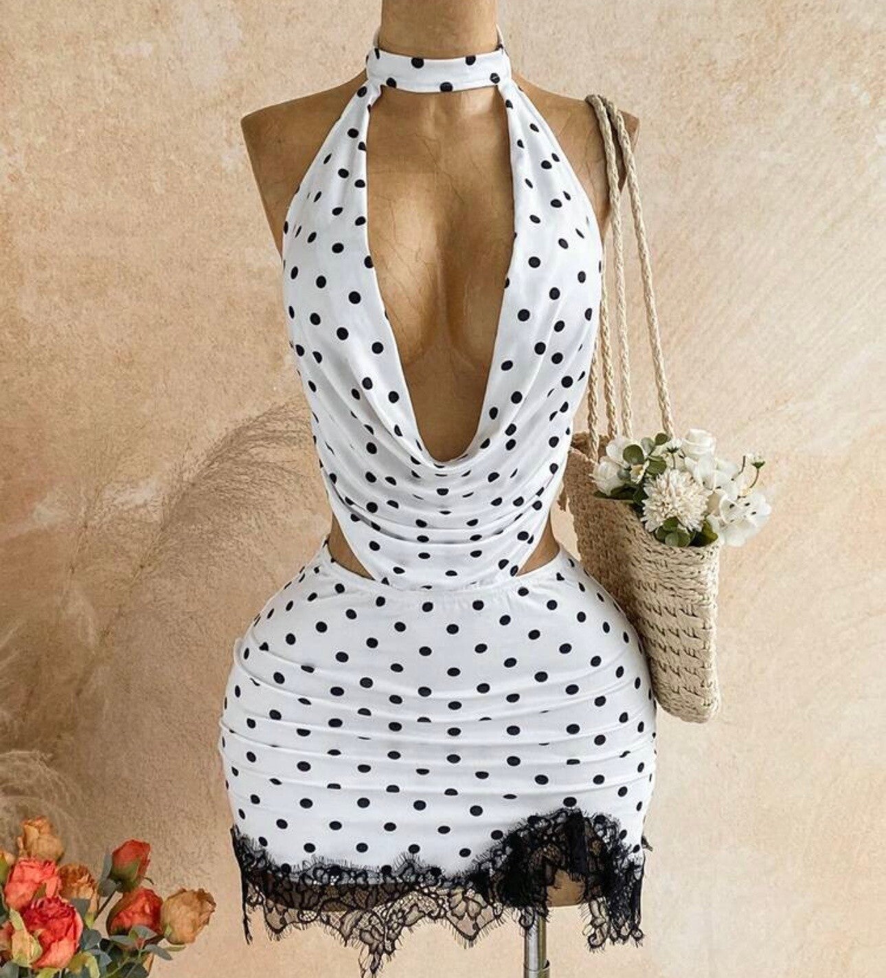 Polk adot dress