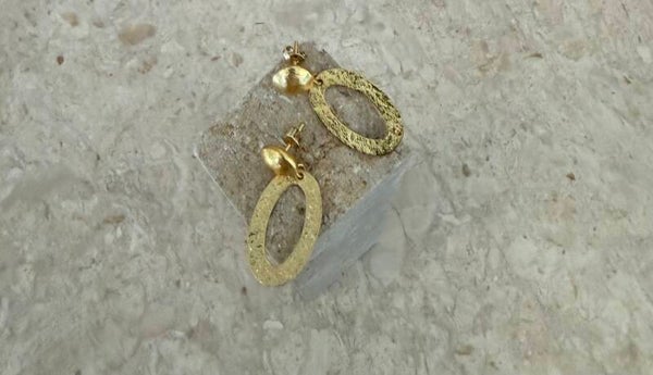 verguld gouden ooringen met knopje en ovalen ronde 24K