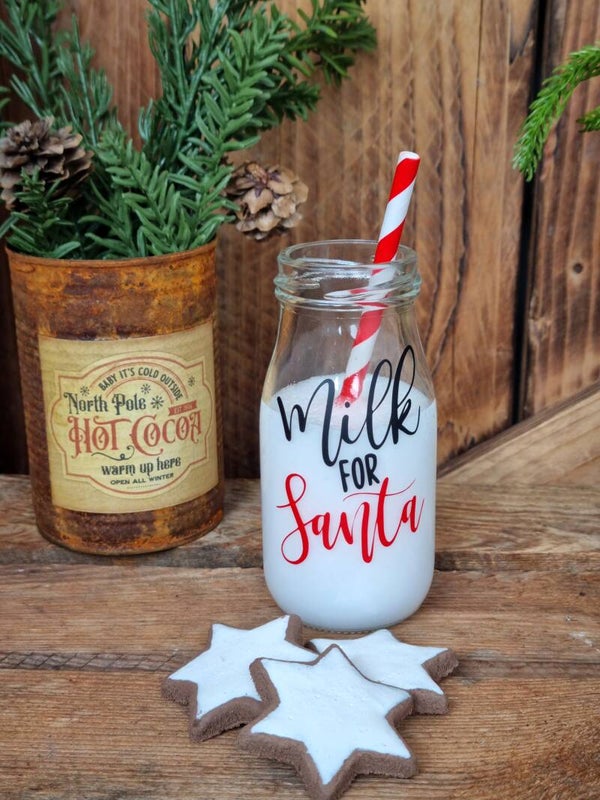 Milk and cookies for Santa, Weihnachts Dekoration.