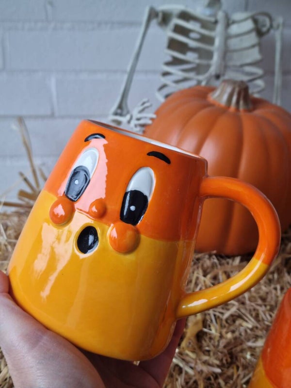Candy corn Tasse.