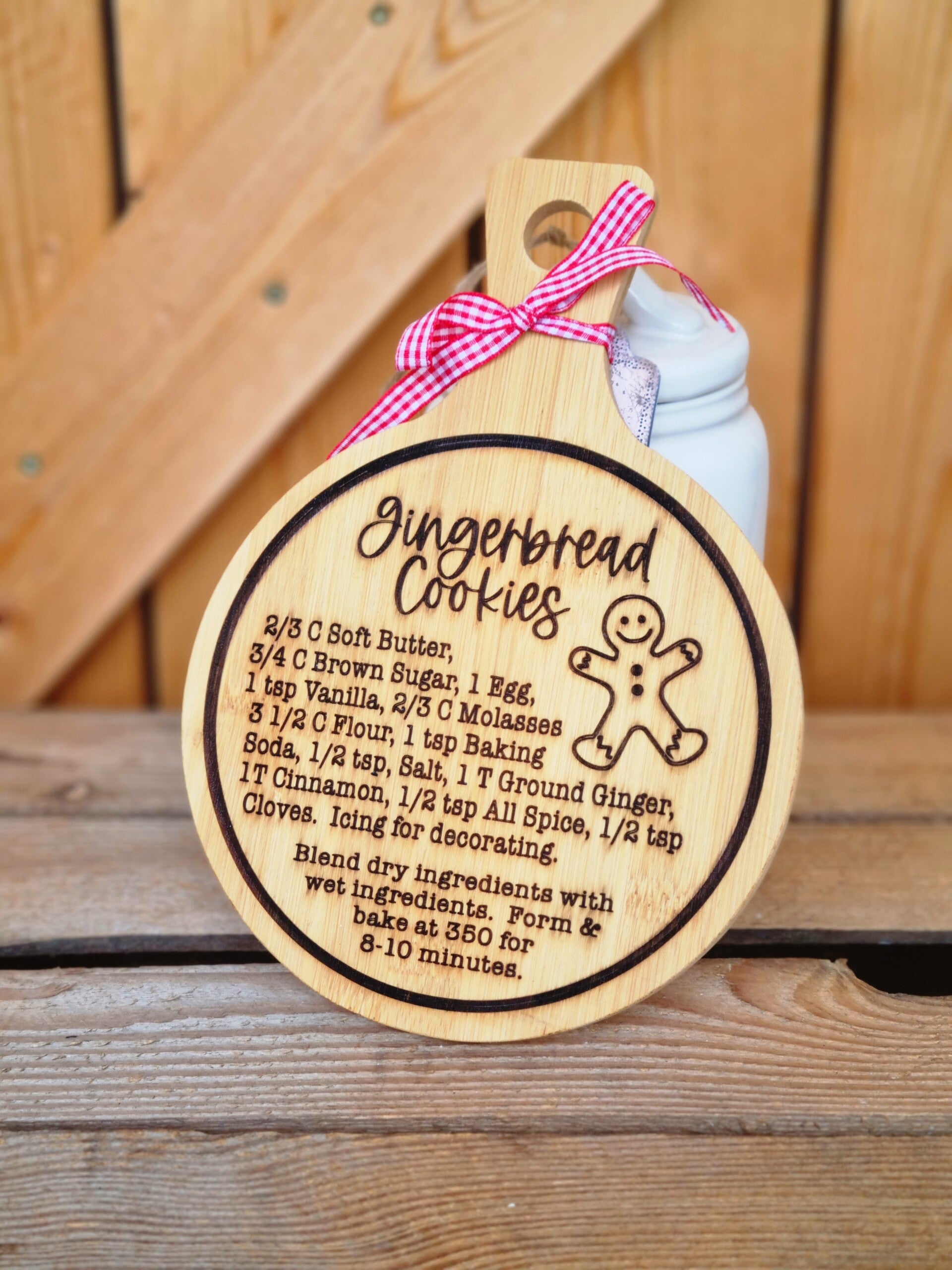 Schneidebrettchen Dekoration Gingerbread cookies Rezept