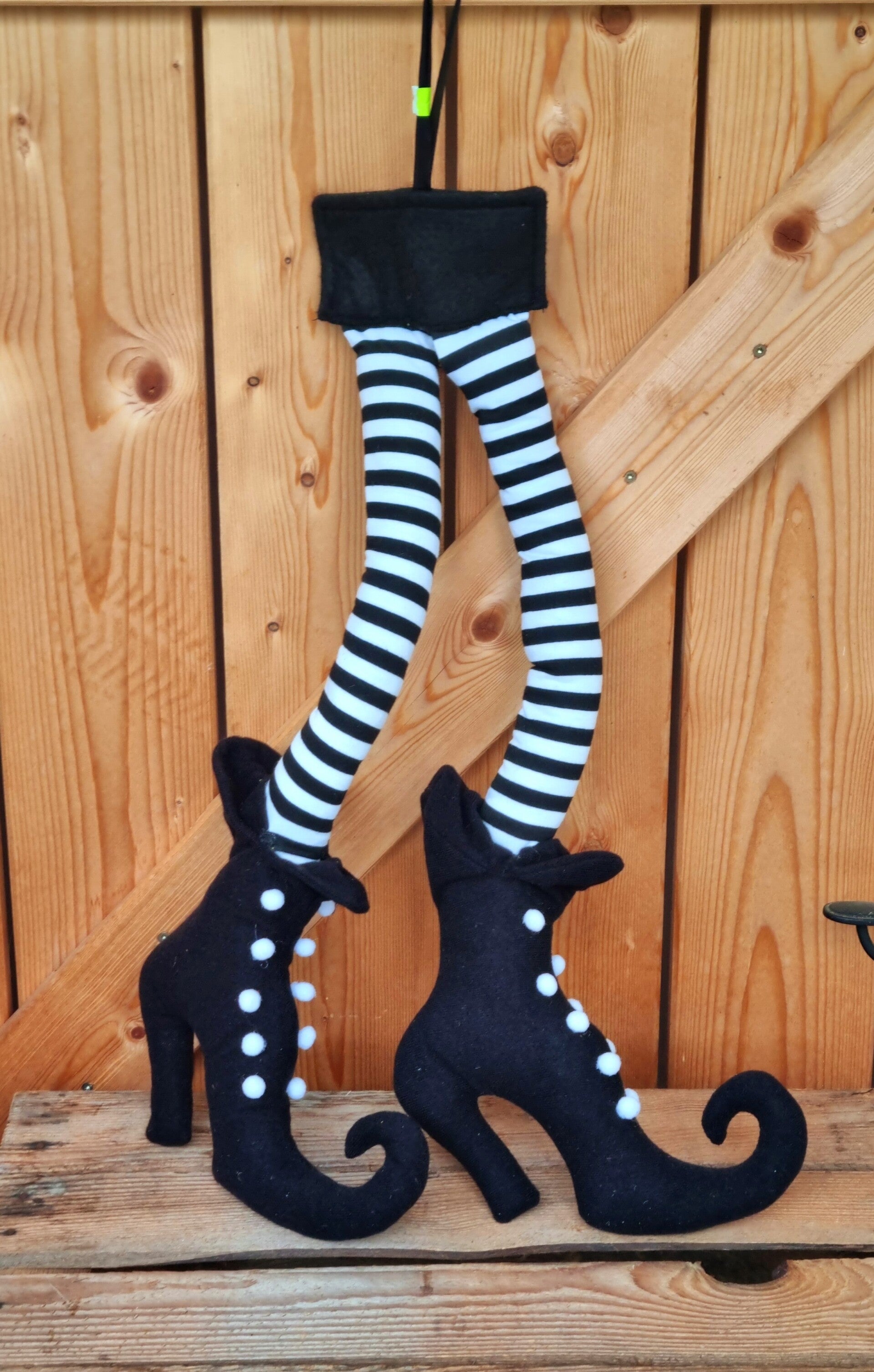 Hexen Beine Dekoelement