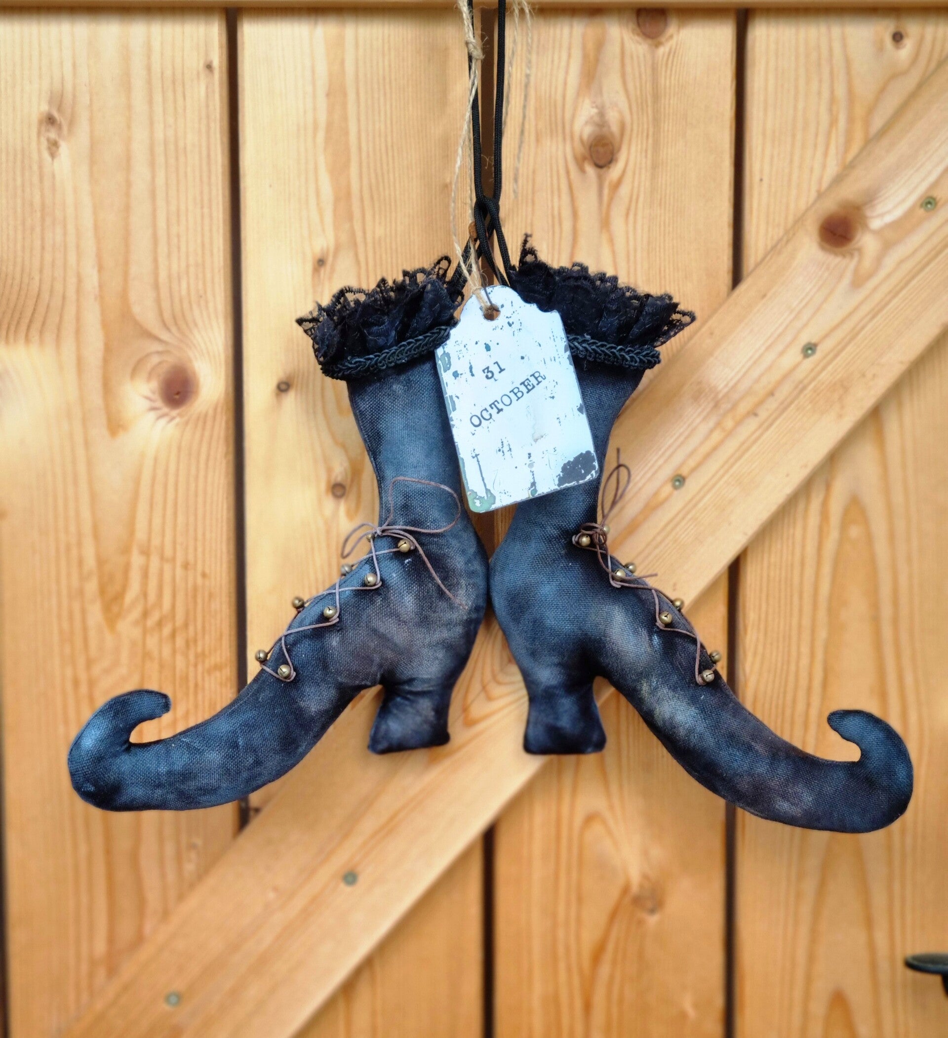 Hexen Stiefeln in Distressed Look.