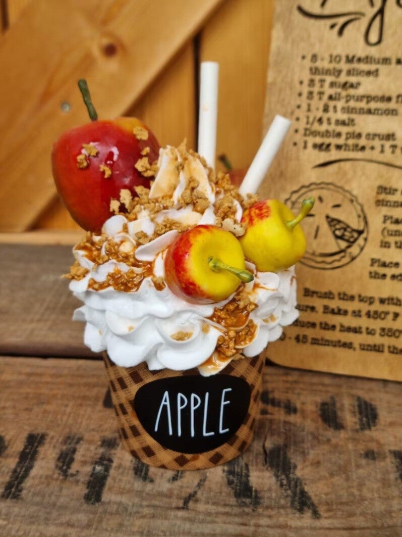 Fake Apfel Karamell Krokant Cupkake