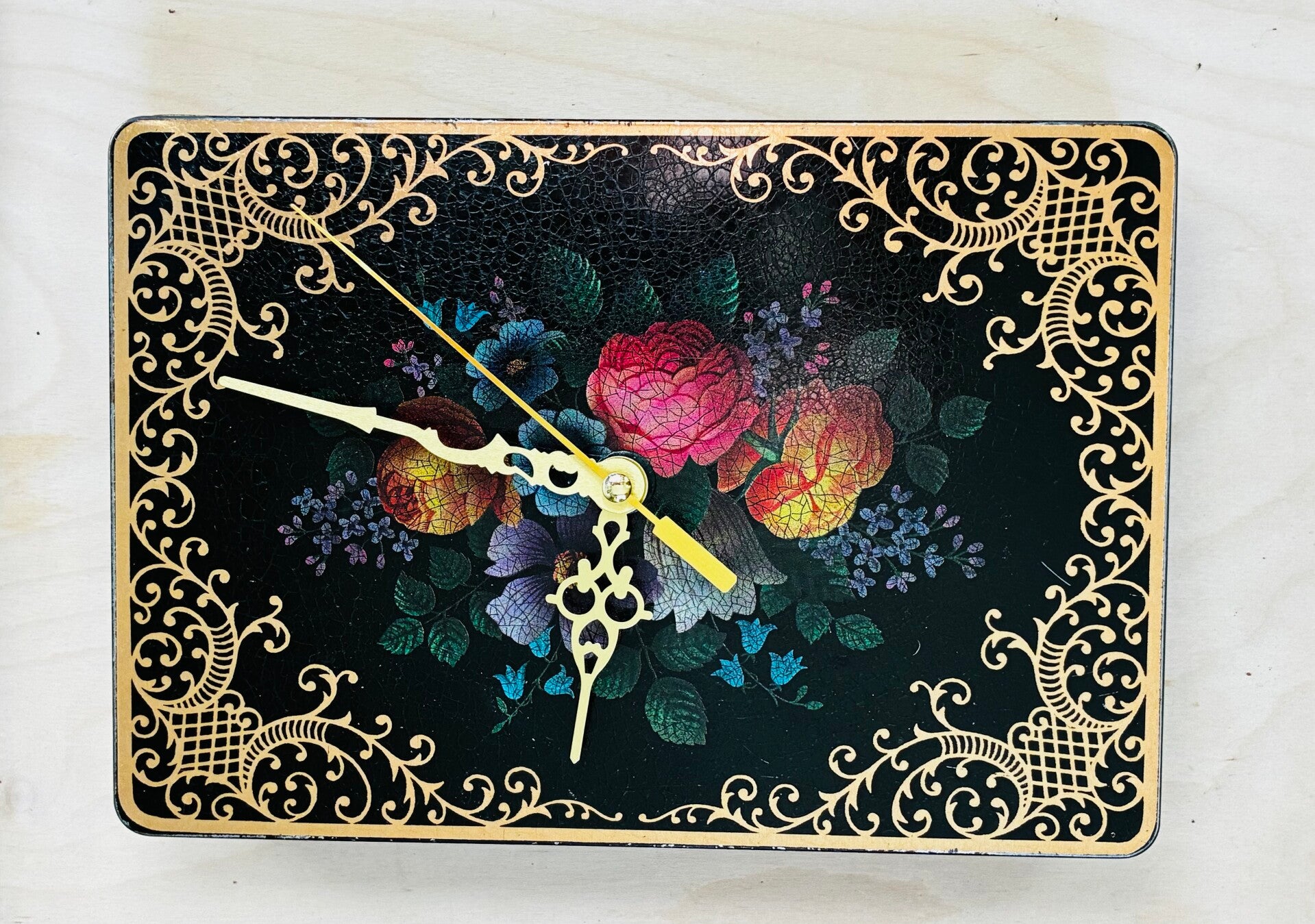 Antieke bloemen trommel- groot