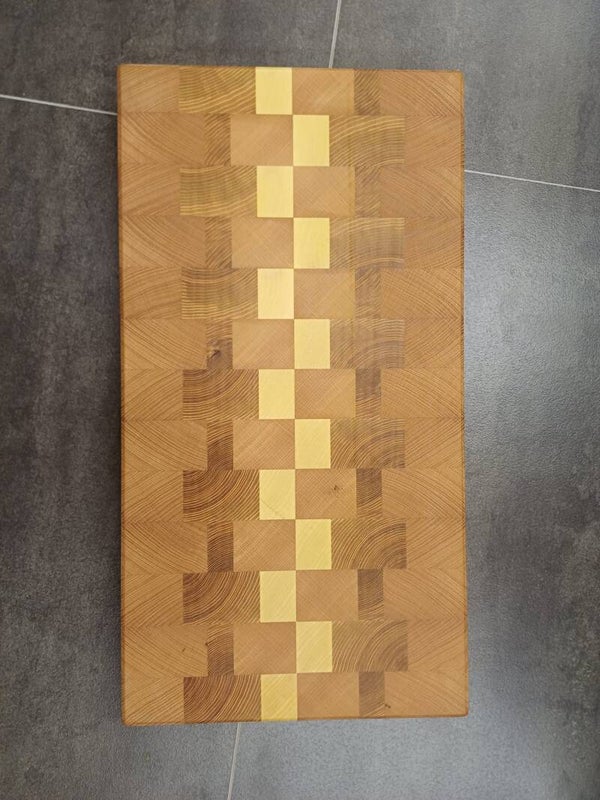 Stirnholzschneidebrett