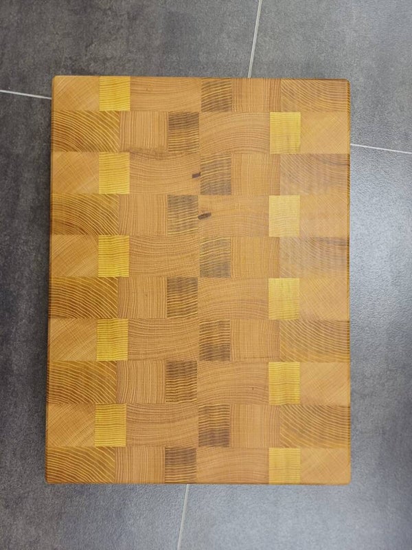 Stirnholzschneidebrett
