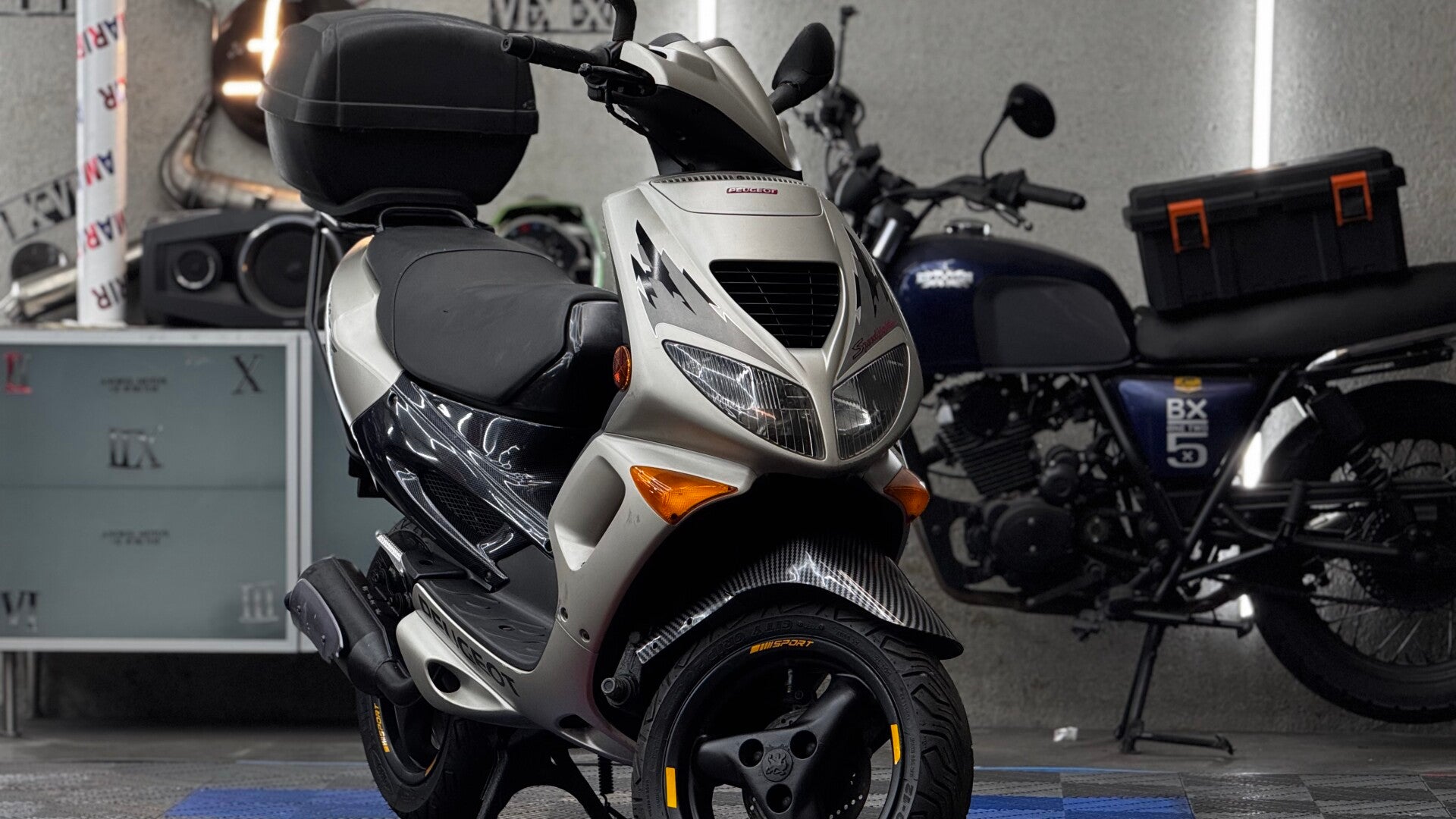 Peugeot Speedfights 1 watergekoeld 2 takt klasse A