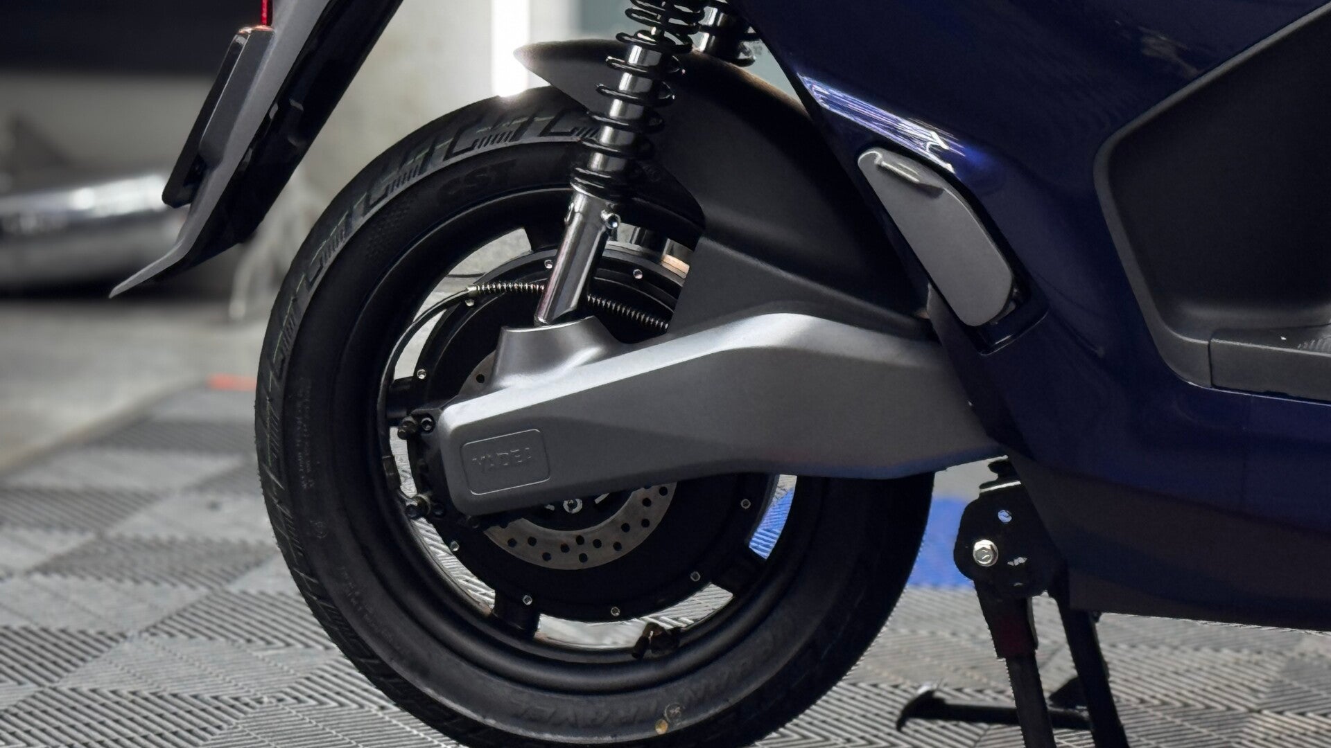 YADEA ELEKTRISCH SCOOTER 45km