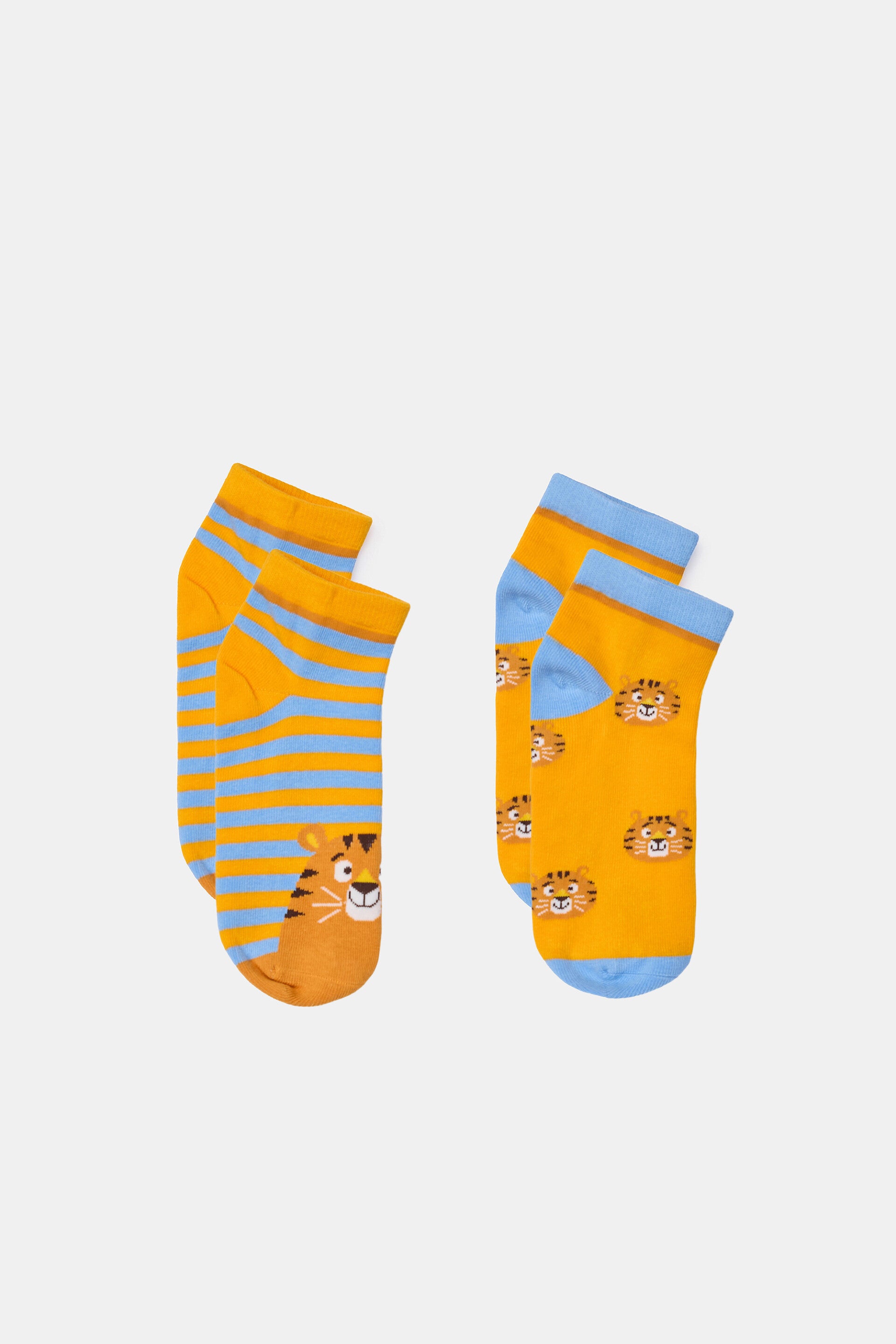 261-10-SOA-I/020 Twee paar korte sokken van fijn katoen